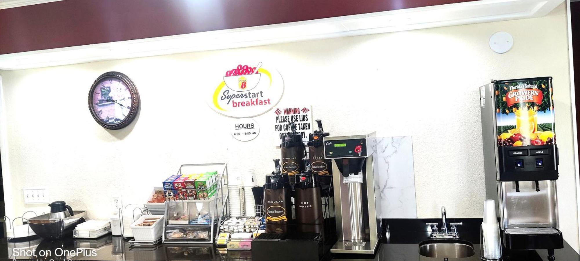 Super 8 By Wyndham Dothan Zewnętrze zdjęcie